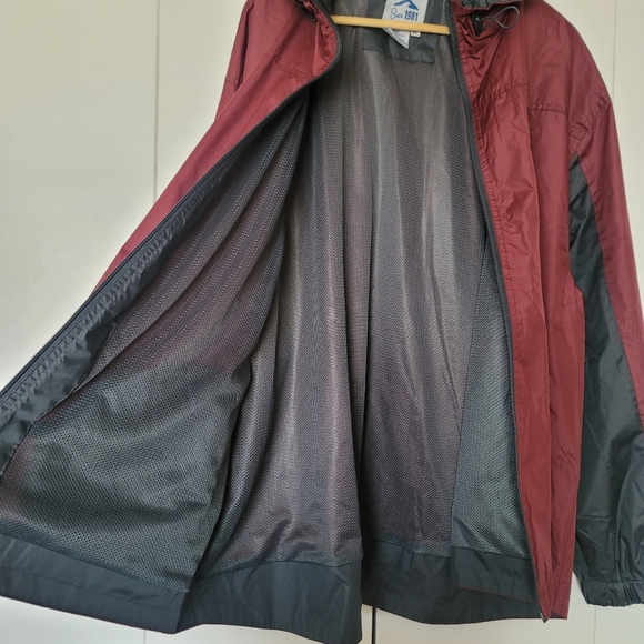1Landsdale Pennsylvania Windbreaker Jacket Size XL in Maroon and Gray - Picture 7 of 12